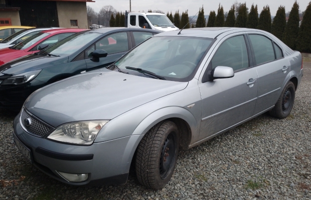 Ford Mondeo 1.8 2003 Zarejestrowany w dobrym stanie - Zdjęcie 2
