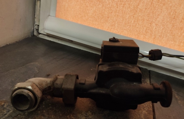 Kominek z płaszczem wodnym - Zdjęcie 3