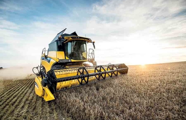 Kombajn Zimuje? Niech W TYM CZASIE ZARABIA! - Zdjęcie 1