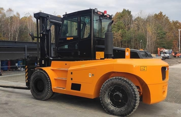 Wózek widłowy HNF 120 - Zdjęcie 8