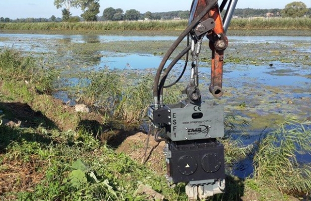 Używany Wibromłot ESF 1 na koparkę - Zdjęcie 2