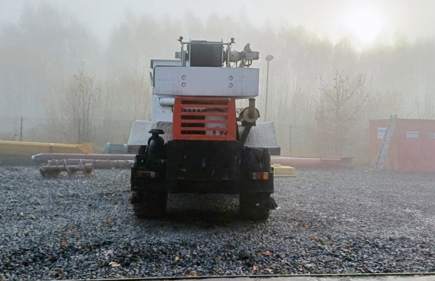 Używany Żuraw samojezdny Grove RT 640S - 33 ton - Zdjęcie 2