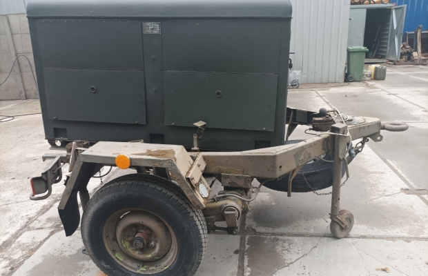 Agregat prądotwórczy na przyczepie PAD-8 - Zdjęcie 3