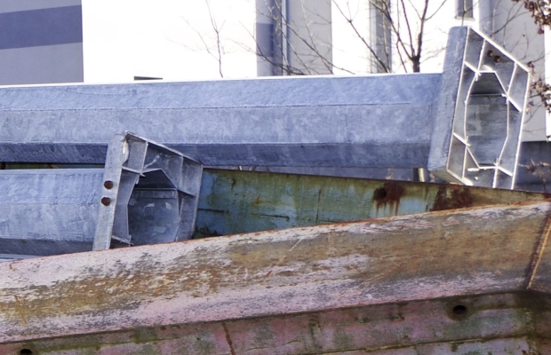 słupy podstawy maszty do kamer, anten lub oświetlenia - Zdjęcie 3