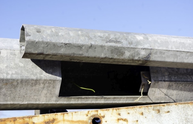 słupy podstawy maszty do kamer, anten lub oświetlenia - Zdjęcie 2