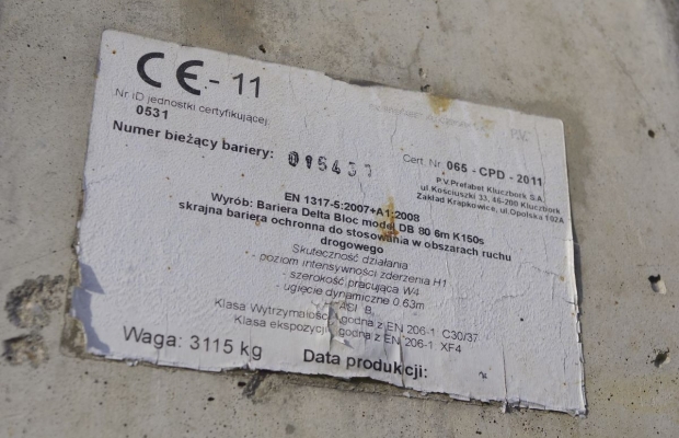 Bariery autostradowe, betonowe - Delta Bloc DB 80 - Zdjęcie 2