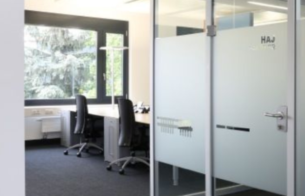 Profesjonalne sprzątanie biurowców – Warszawa i okolice - Zdjęcie 4