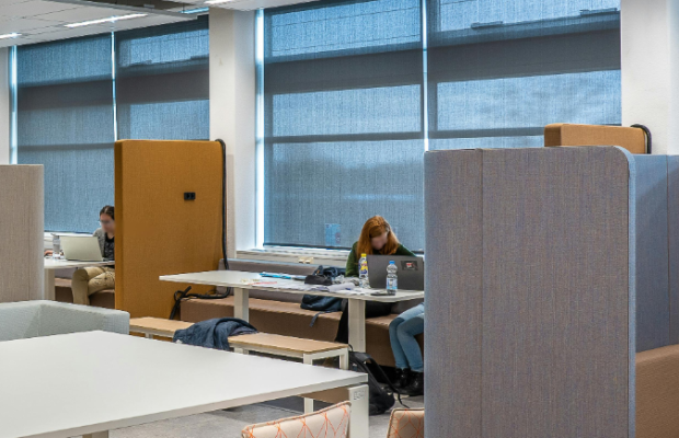 Oferujemy profesjonalne sprzątanie biur – Warszawa | EKOBRIS - Zdjęcie 10