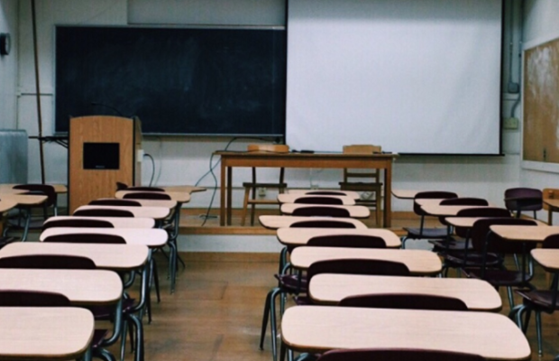 Profesjonalne sprzątanie szkół w Warszawie | EKOBRIS - Zdjęcie 7