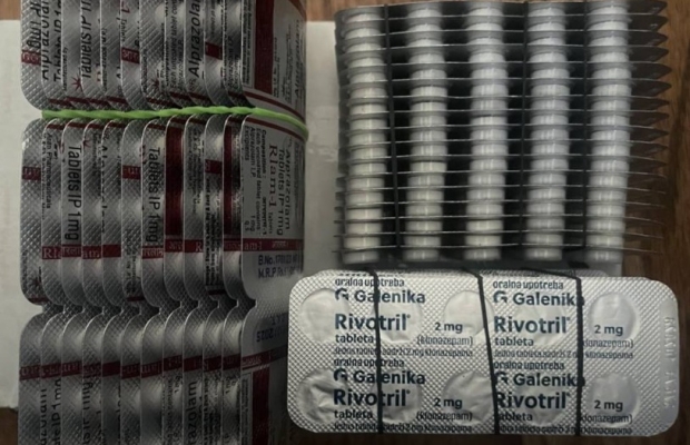 Oferujemy szeroki wybór produktów aptecznych - Zdjęcie 1