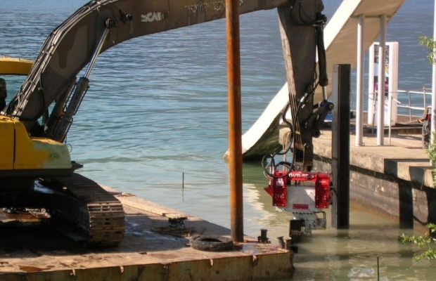 Wibromłot OVR 80S na koparkę - Zdjęcie 3