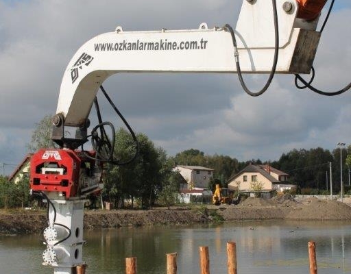 Wibromłot OVR 60S na koparkę - Zdjęcie 2