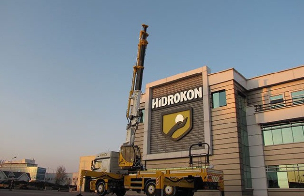 Dźwig mobilny Hidrokon HK 90 L6 - Zdjęcie 1