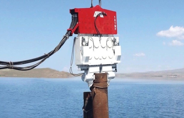 Wibromłot SVR 101 NF do pracy na dźwigu - Zdjęcie 4