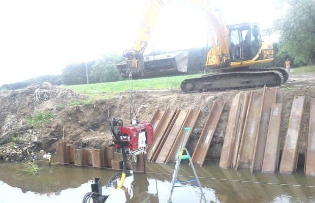 Wibromłot OVR 60S na koparkę - Zdjęcie 4