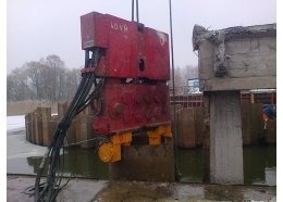 Używany zacisk do pali otwartych PVE 2 x 100T - Zdjęcie 1