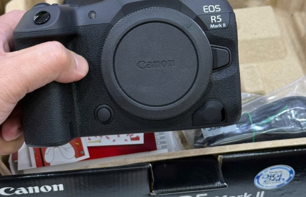 Canon EOS R5 Mark II , Canon EOS R3, Canon EOS R5, Nikon Z8 - Zdjęcie 2