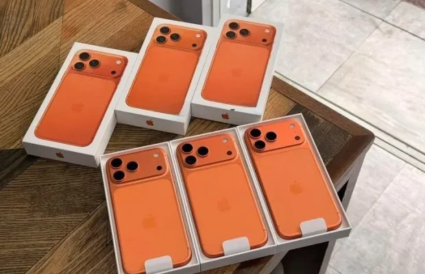 Sprzedaż Apple iPhone 17 Pro Max, iPhone 17 Pro, iPhone Air - Zdjęcie 4