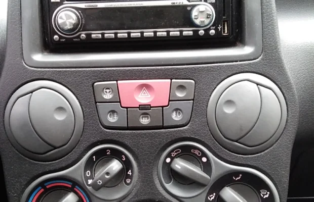 SPRZEDAM FIAT PANDA II  super oszczędne, „full wypasione” - Zdjęcie 6