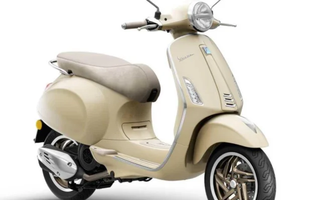 Vespa Primavera S 50,Vespa GTS SuperTech 310,Vespa GTS 125 - Zdjęcie 1
