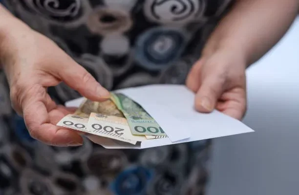 Szybka pożyczka osobista odpowiedź w ciągu 24 godzin - Zdjęcie 1