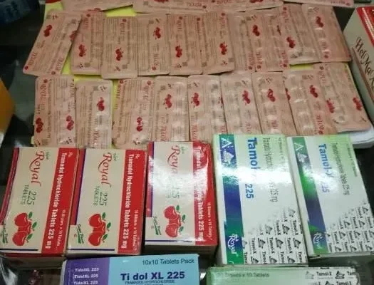 Oryginalne leki w szczelnie zamkniętych opakowaniach dostępn - Zdjęcie 2