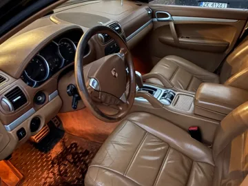 Zdjęcie: Porsche Cayenne S 4.8