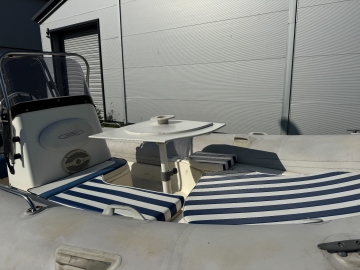 Zdjęcie: RIB Zodiac 550, Evinrude 90 + przyczepa