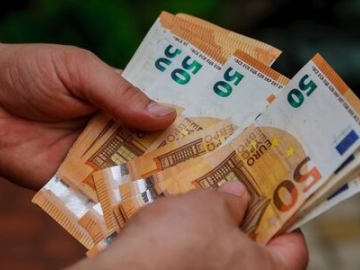 Zdjęcie: POMOC FINANSOWA I WSPARCIE W CIĄGU GODZINY