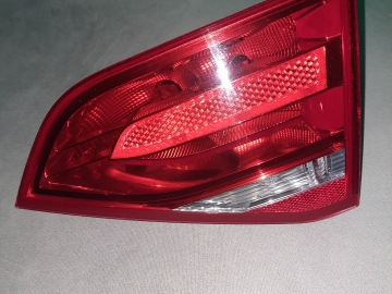 Zdjęcie: Sprzedam: oryginalna lampa (prawy tył ) Audi A4 B8 (Sedan)