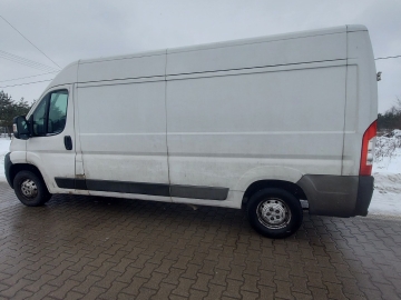 Zdjęcie: Usługi transportowe tanie przeprowadzki Warszawa transport mebli