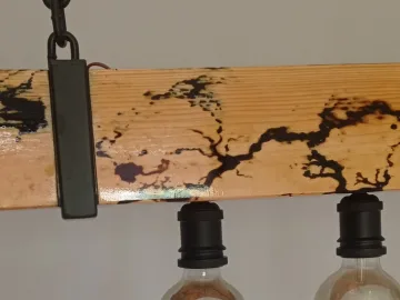 Zdjęcie: Lampy wiszącej w stylu loft / industrial, stylowa drewno+metalem  , belka drewniana z powłoką z żywicy epoksydowej.