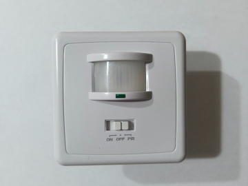 Zdjęcie: Czujnik ruchu i zmierzchu montowany na ścianie w puszkę