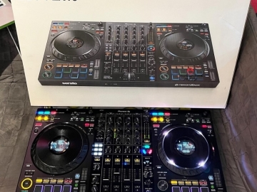 Zdjęcie: Pioneer DDJ-FLX10, AlphaTheta DDJ-GRV6, Pioneer DDJ-1000SRT