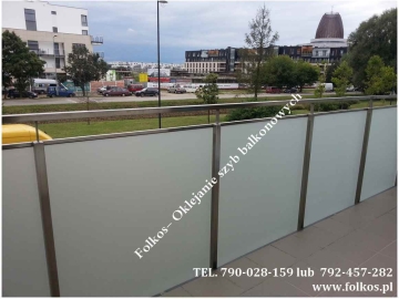 Zdjęcie: Folie na balkon -Okleiny balkonowe Warszawa Wilanów-Oklejamy