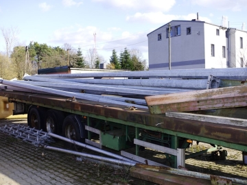 Zdjęcie: słupy podstawy maszty do kamer, anten lub oświetlenia