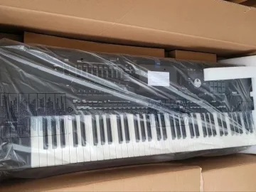Zdjęcie: Yamaha Genos2 , Yamaha Genos, Yamaha Tyros5, Yamaha MODX8+