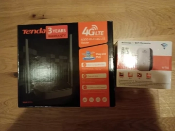 Zdjęcie: Router tenda model 4G05
