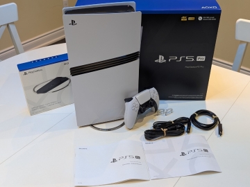 Zdjęcie: Sony PlayStation PS5 Pro, Sony PS5 Slim, Nintendo Switch 2