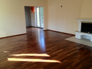 Zdjęcie: Cyklinowanie lakierowanie podłóg Malowanie szpachlowanie ści