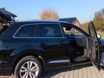 Audi Q 7 3l  TFSI 333kM