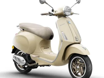 Zdjęcie: Vespa Primavera S 50,Vespa GTS SuperTech 310,Vespa GTS 125
