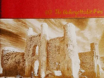 CD Nowa Polecam Kultowy Album CD Zespołu U2 -The Unforget table Fire !